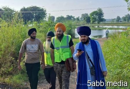 ਹੜ੍ਹ ਪ੍ਰਭਾਵਿਤ ਇਲਾਕਿਆਂ ਵਿੱਚ ਸਰਗਰਮ ਰਿਹਾ ਸਿਆਸੀ ਤੇ ਸਮਾਜਿਕ ਆਗੂ ਅੰਗਦ ਸਿੰਘ ਖ਼ਾਲਸਾ